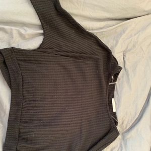 Cropped black long sleeve